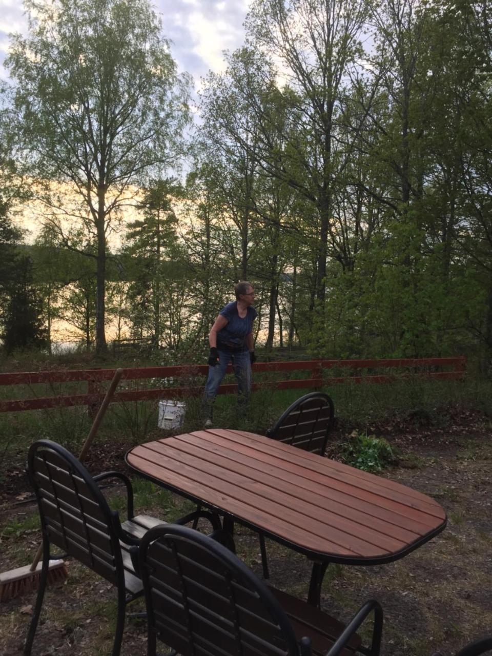 Odensvi Vandrarhem Bagian luar foto